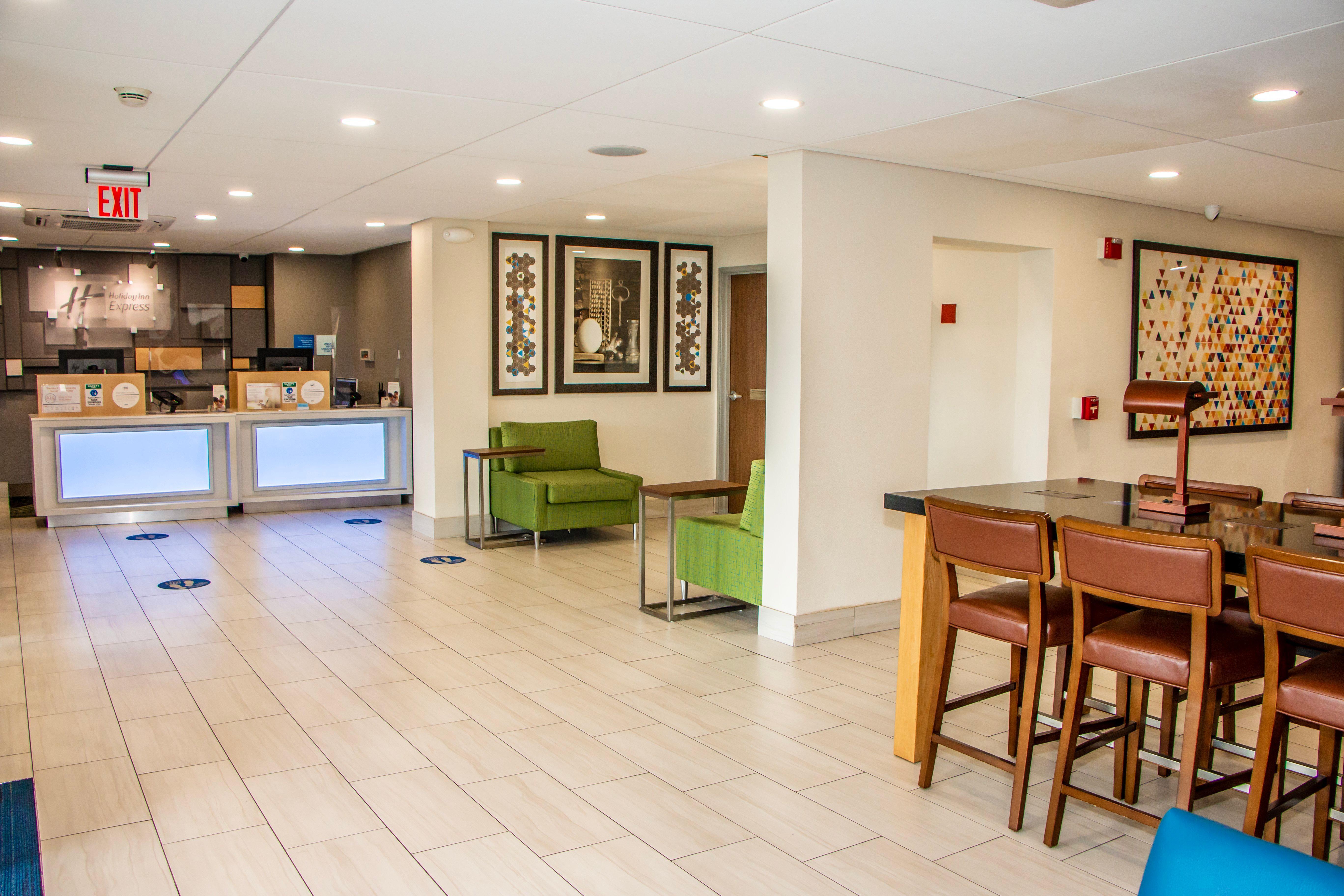 Holiday Inn Express - Allentown North By Ihg Екстериор снимка